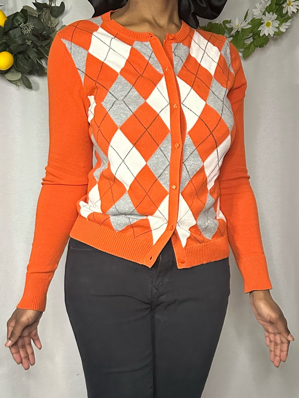 Merona women’s orange argyle pattern cardigan
